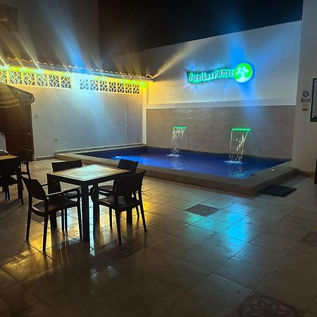 Hotel Las Palmas Esmeraldas Kültér fotó